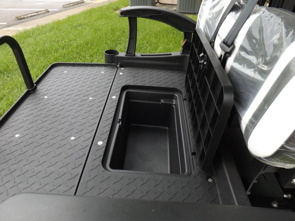 2022 Bintelli BEYOND 4P LIFTED STREET LEGAL GOLF CART