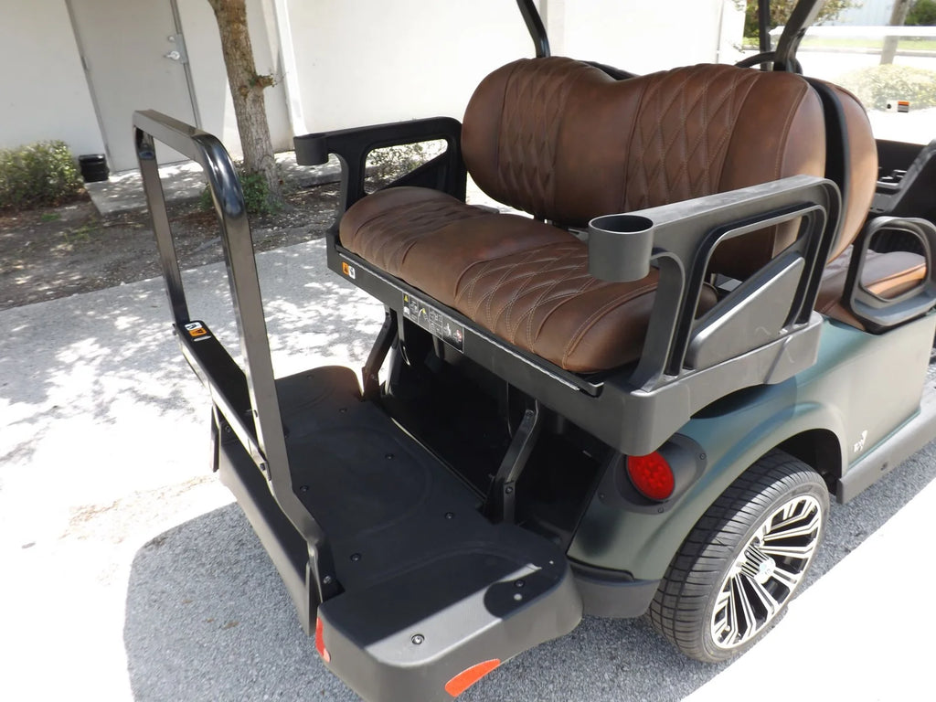 2025 E-Z-GO Freedom RXV 2+2 EX1 Golf Cart