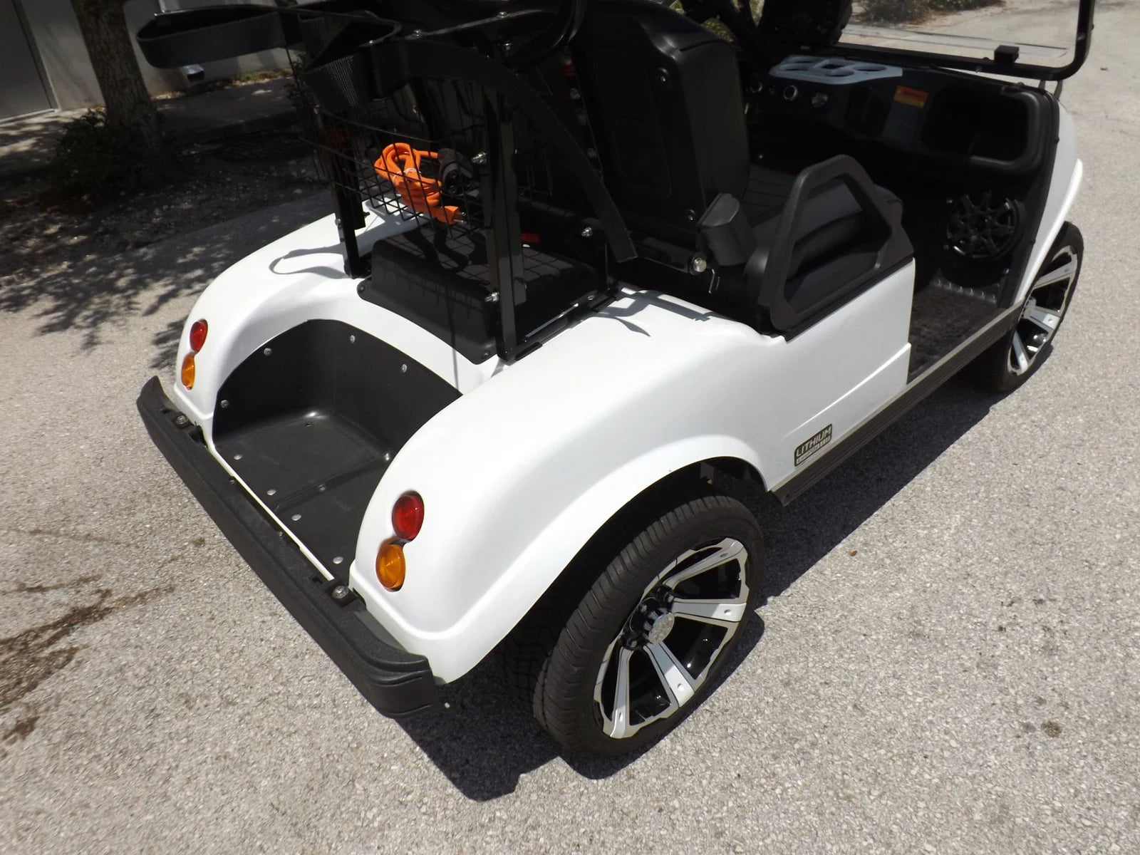 2025 Evolution Classic 2 Plus Electric Golf Cart for Sale