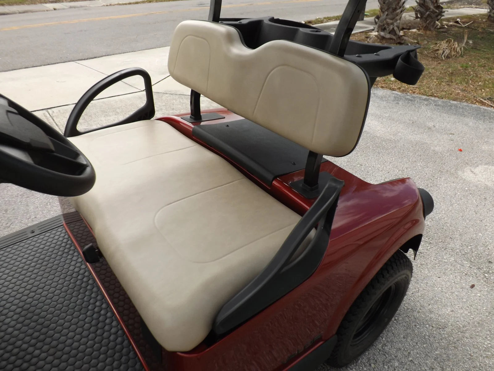 2026 E-Z-GO RXV 2 Valor S EX1 Sport – 2 Passenger Golf Cart
