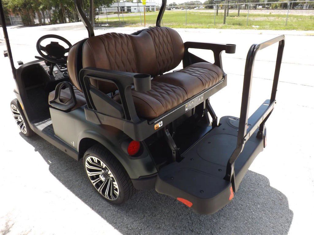 2025 E-Z-GO Freedom RXV 2+2 EX1 Golf Cart