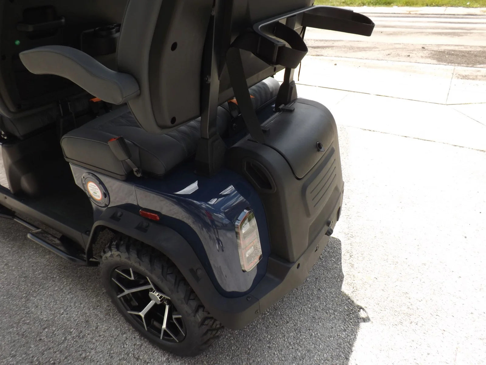Denago EV Rover XL 4-Forward Passenger Electric Golf Cart (2025)