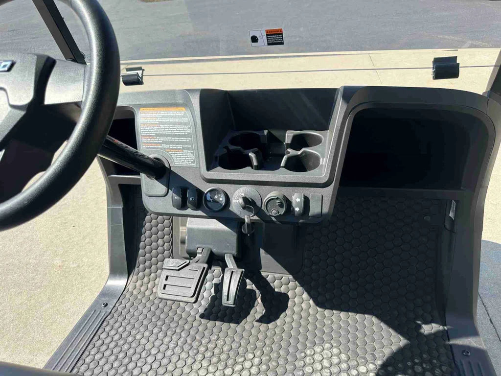 2027 E-Z-GO RXV Valor S+ Gas 4-Passenger Golf Cart